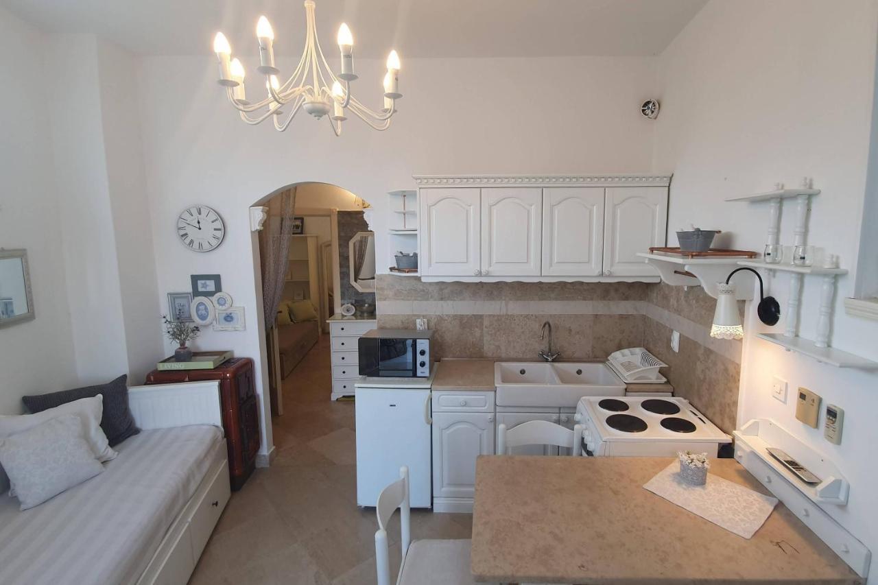 Family Friendly Apartments With A Swimming Pool Lovran, Opatija - 14178 Екстер'єр фото
