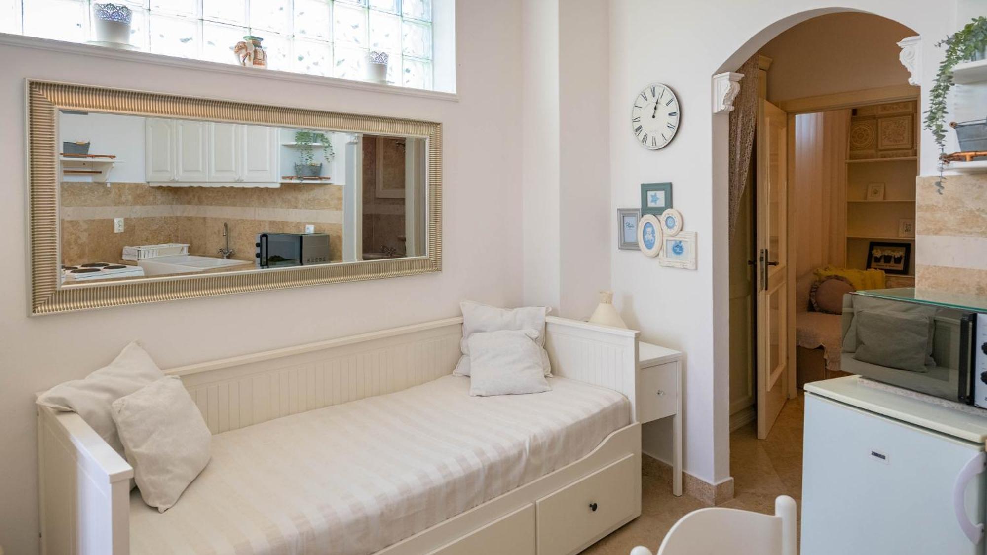 Family Friendly Apartments With A Swimming Pool Lovran, Opatija - 14178 Екстер'єр фото